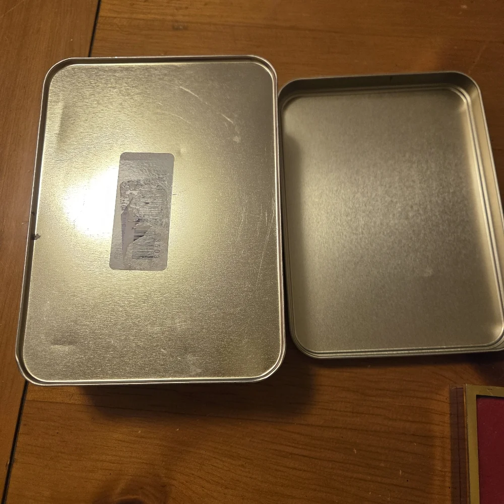 Hallmark Angels Tin